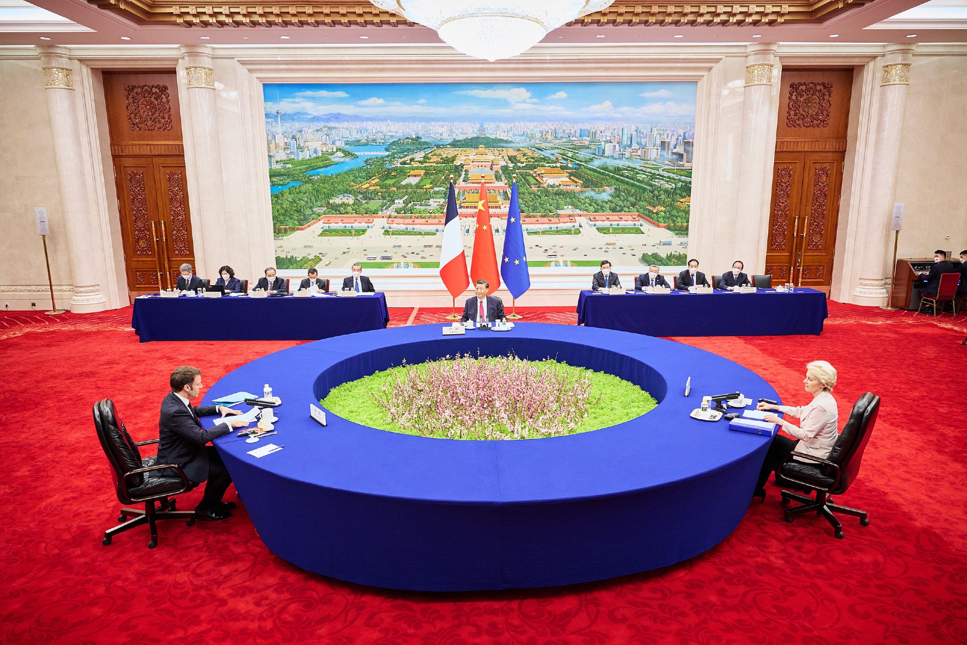 Macron, Xi, and Von Der Leyen meet in Beijing